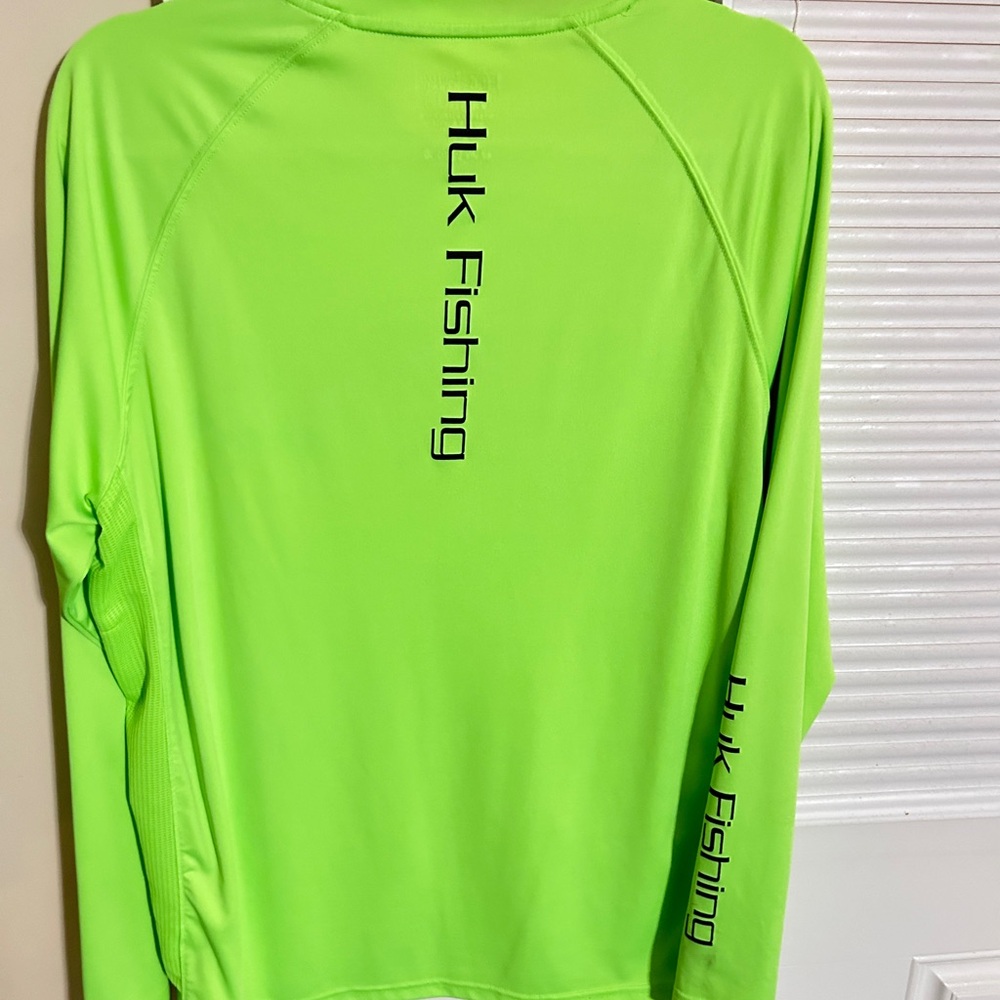 Huk Performance Fishing Shirt in Neon Green - Picture 5 of 7